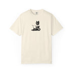 Black Cat Reads Romance Tee