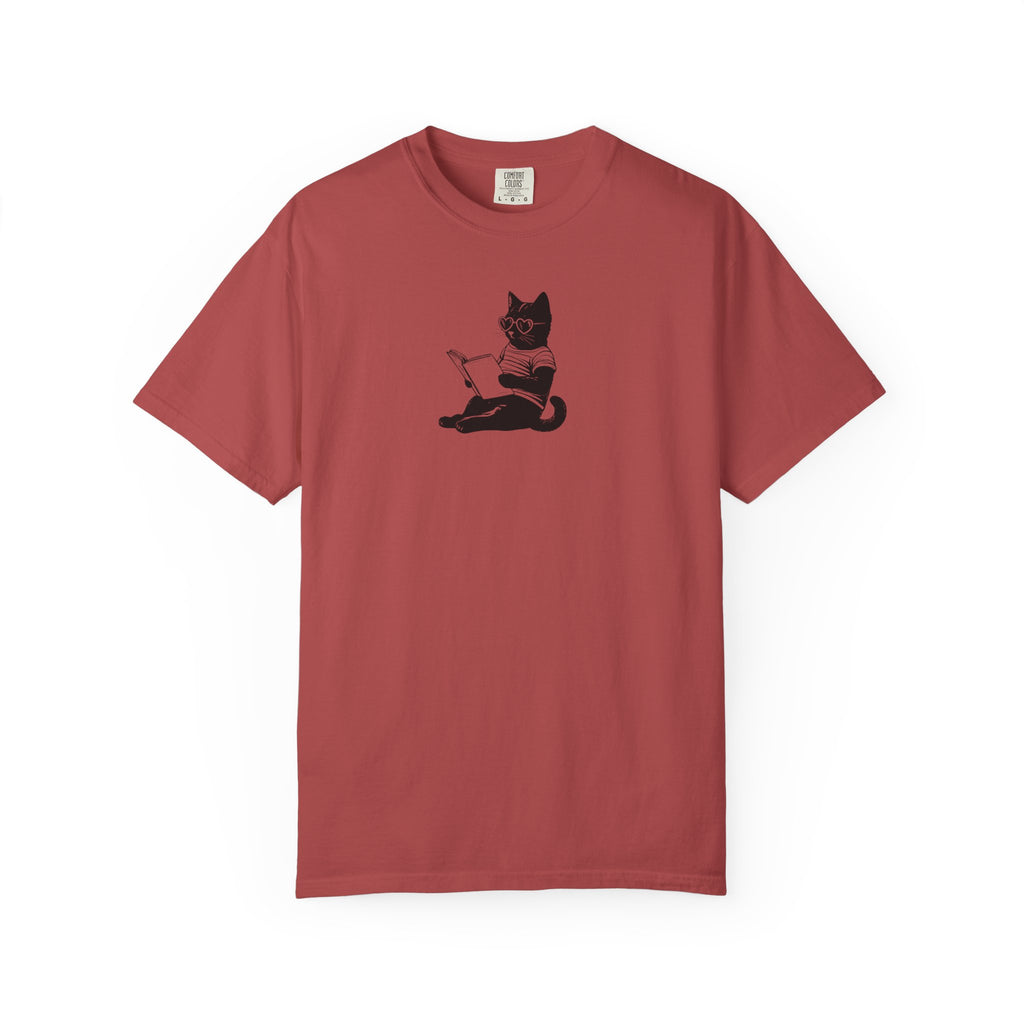 Black Cat Reads Romance Tee