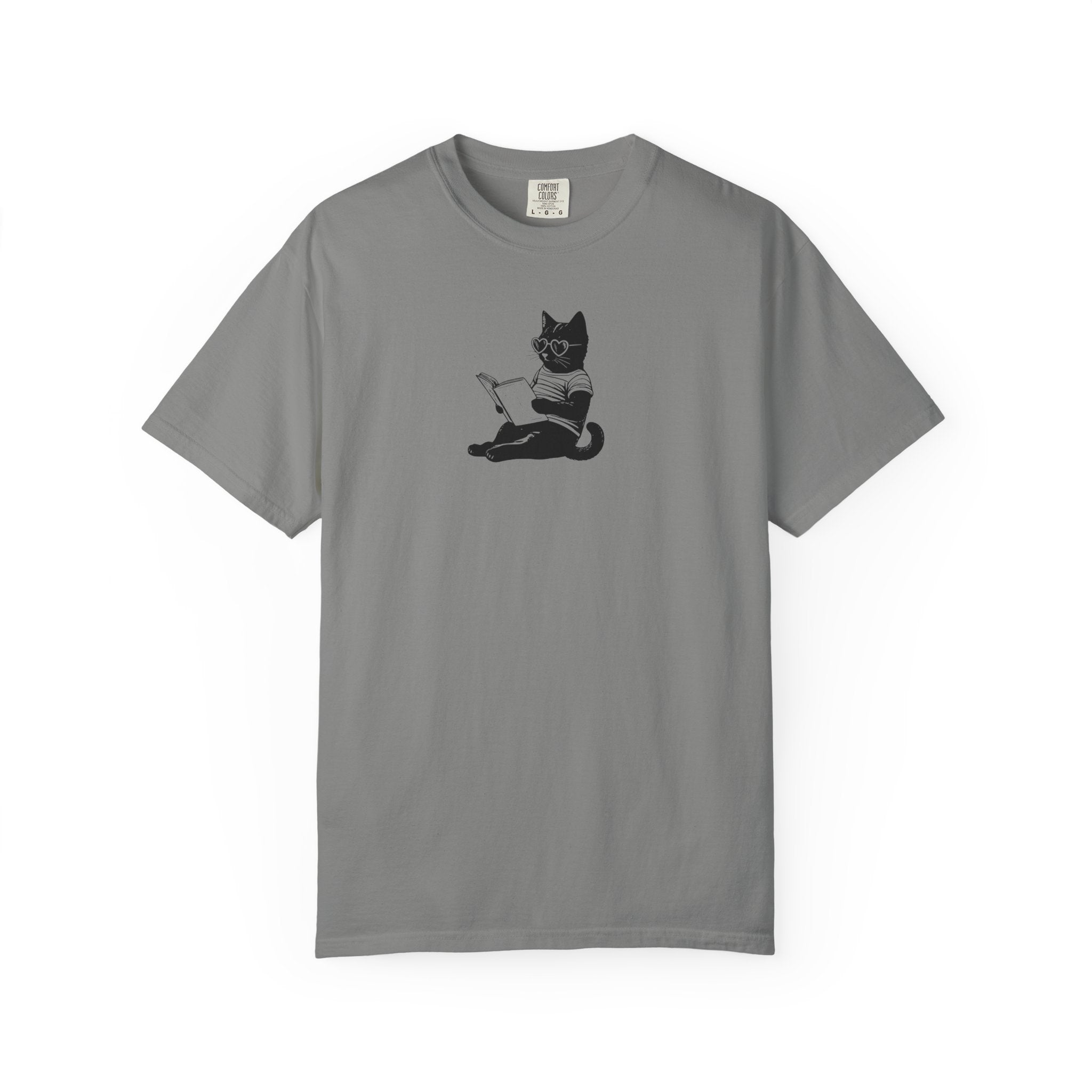Black Cat Reads Romance Tee