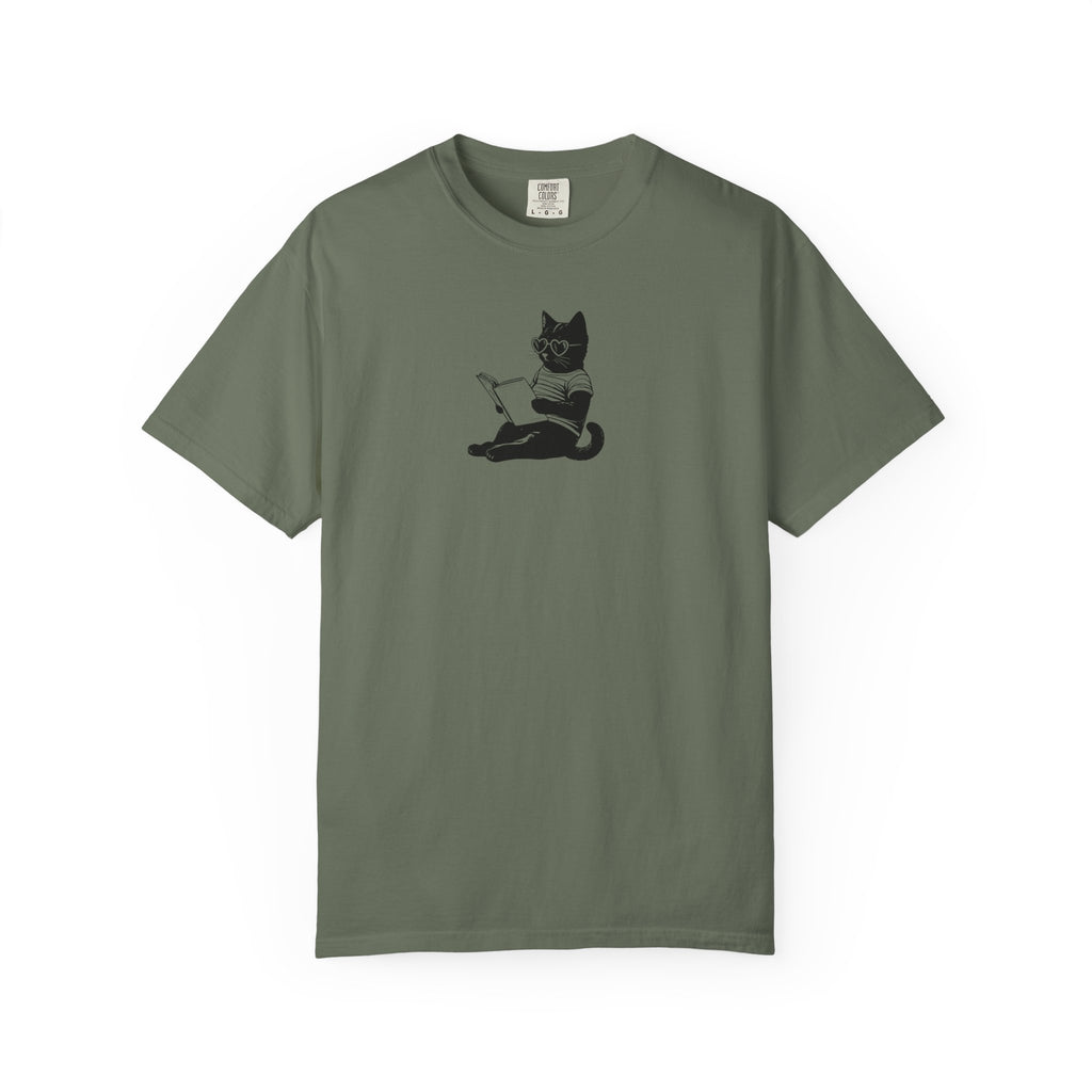 Black Cat Reads Romance Tee