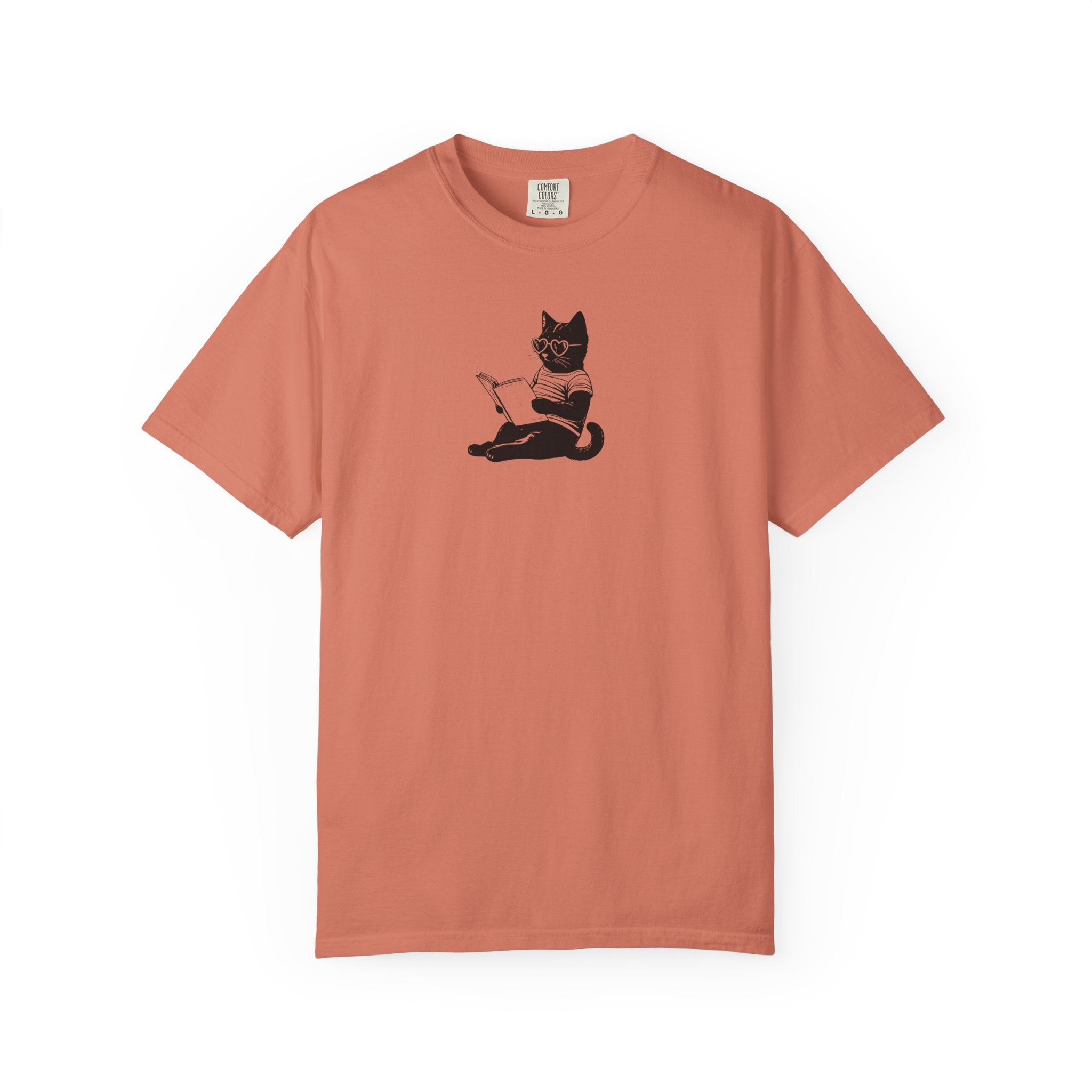 Black Cat Reads Romance Tee