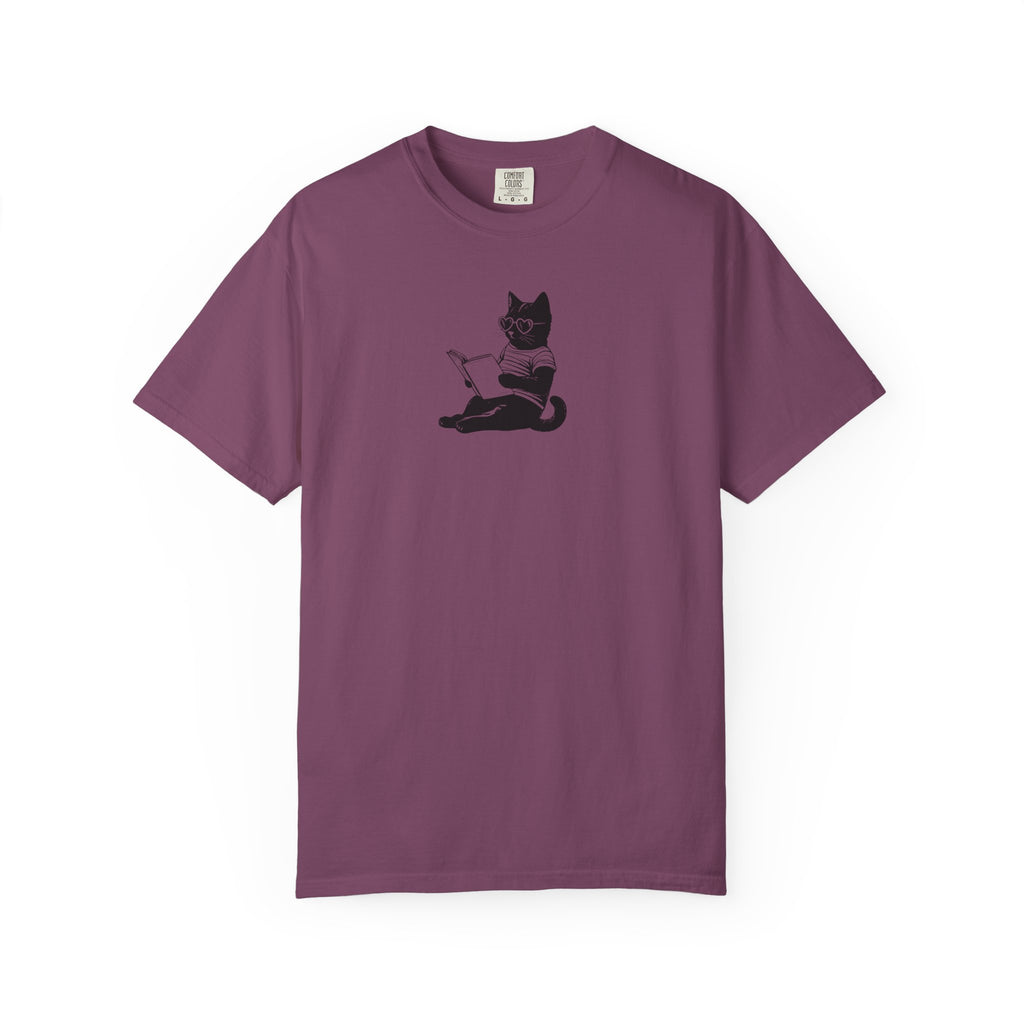 Black Cat Reads Romance Tee